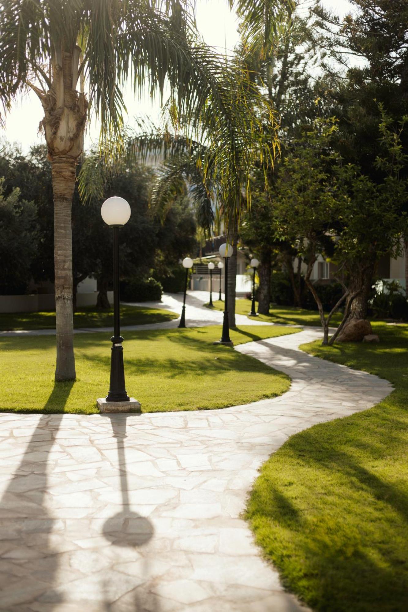 Melissi Beach Hotel & Spa Aya Napa Dış mekan fotoğraf